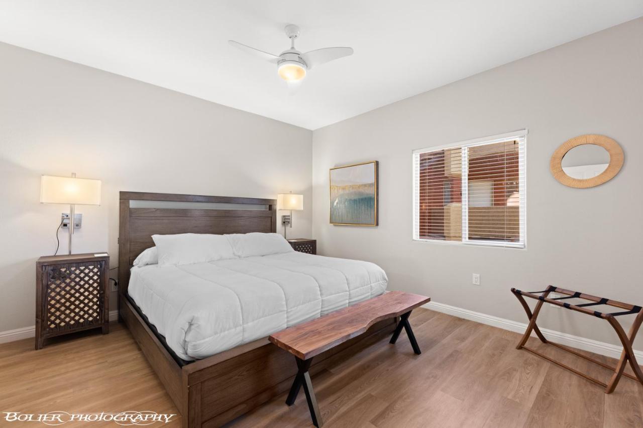מסקיט Hawk Ridge Two Bedroom Condo By Cool Properties מראה חיצוני תמונה