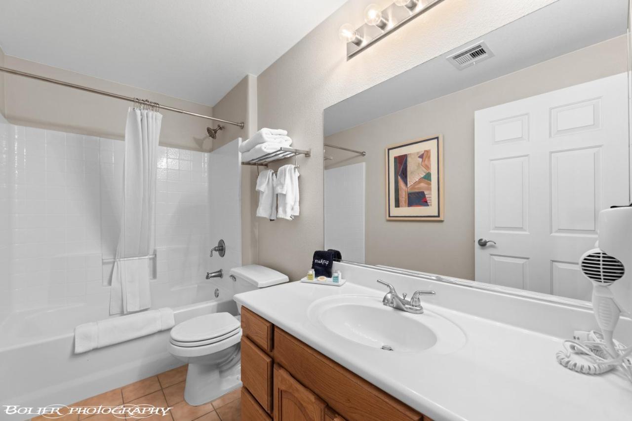 מסקיט Hawk Ridge Two Bedroom Condo By Cool Properties מראה חיצוני תמונה
